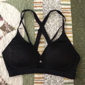 vs sports bra